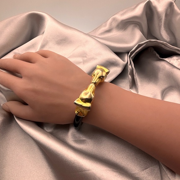 Designer Inspired Two Head Panther Bracelet - Picture 4 of 16